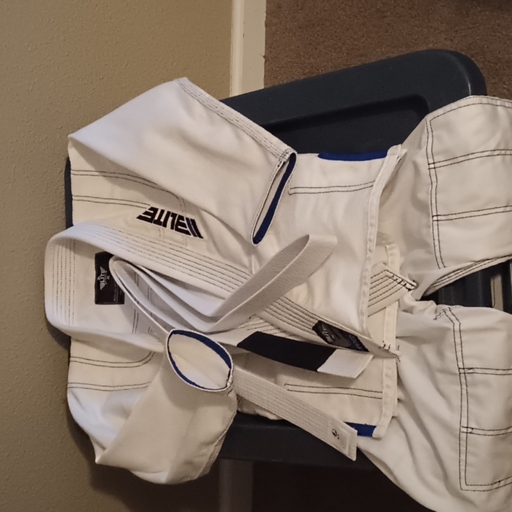 Elite Sport BJJ GI size C00